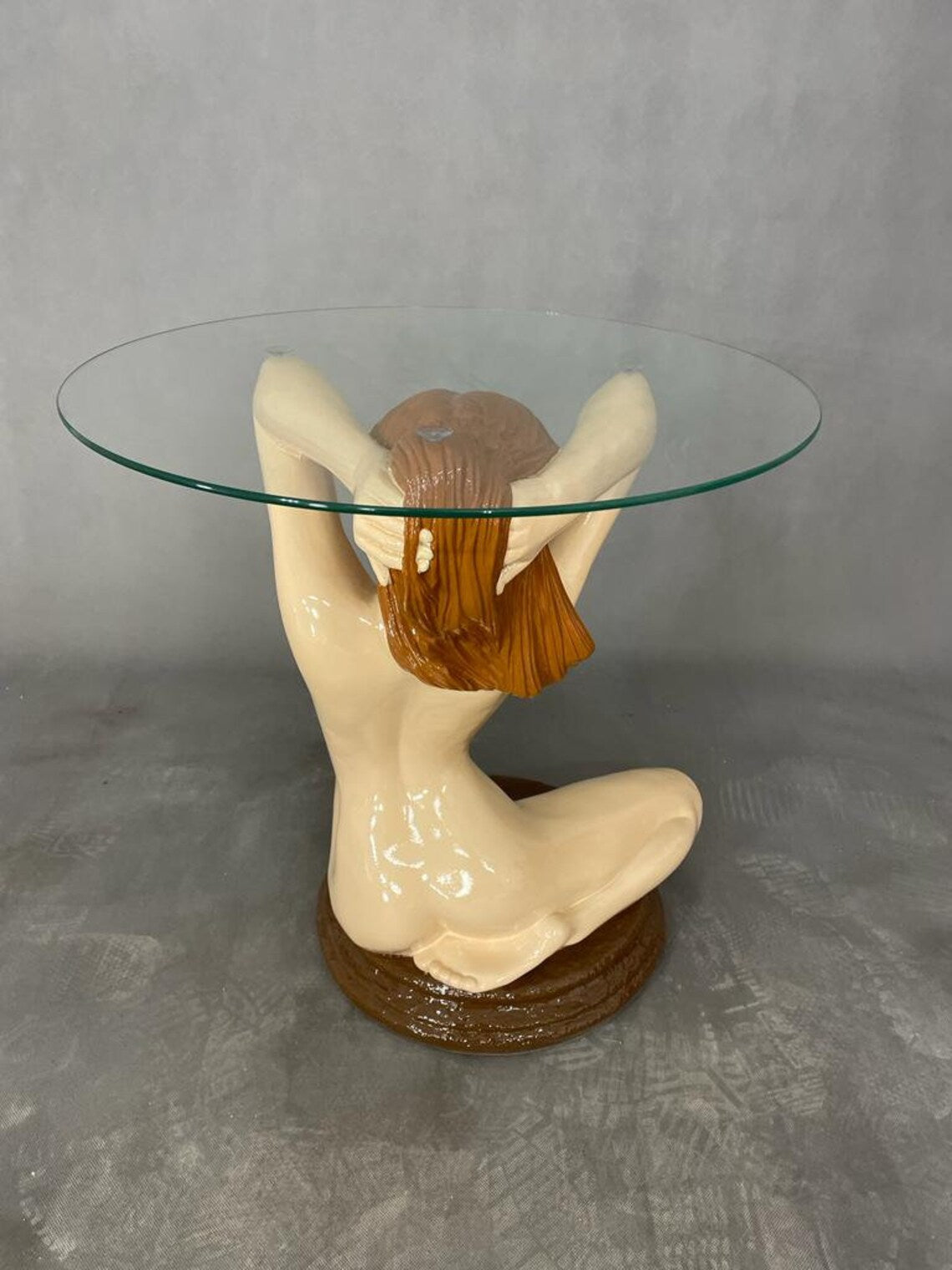 Figurentisch im Frauen Design Beistelltisch, Couchtisch, Glastisch Antik Stil